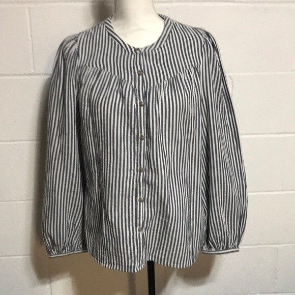 Universal Thread Blouse Sm - Picture 1 of 6